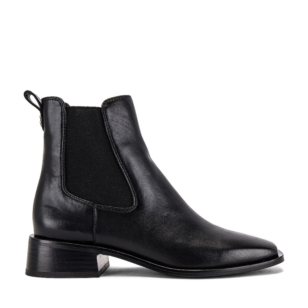 ( Like new ) Sam Edelman Thelma boot in black size 9.5 - worn once !!!